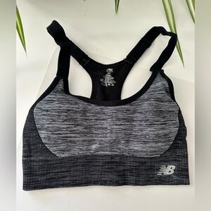 New Balance sports bra size SM - black and grey